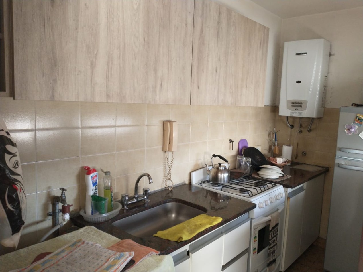VENTA Departamento de 1 dormitorio - Nueva Cordoba - con 60m² de espacio. Obispo Salguero al 400.