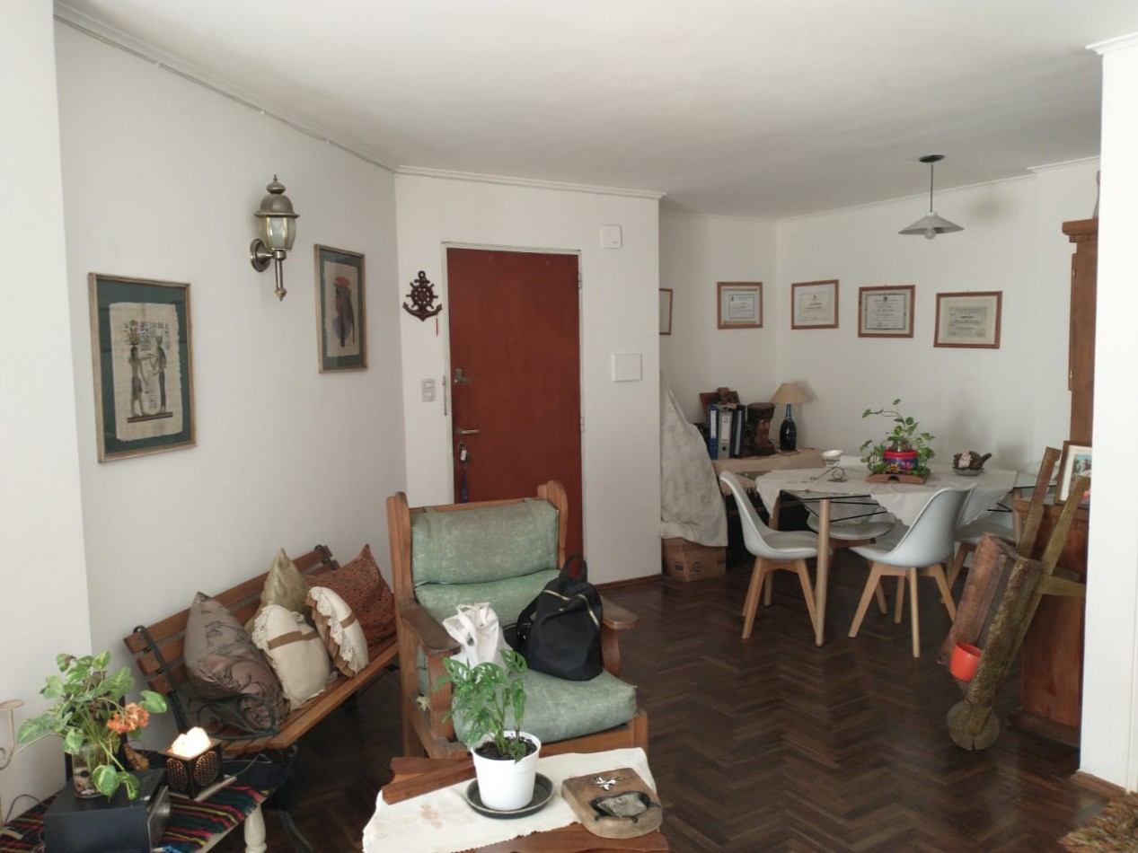 VENTA Departamento de 1 dormitorio - Nueva Cordoba - con 60m² de espacio. Obispo Salguero al 400.