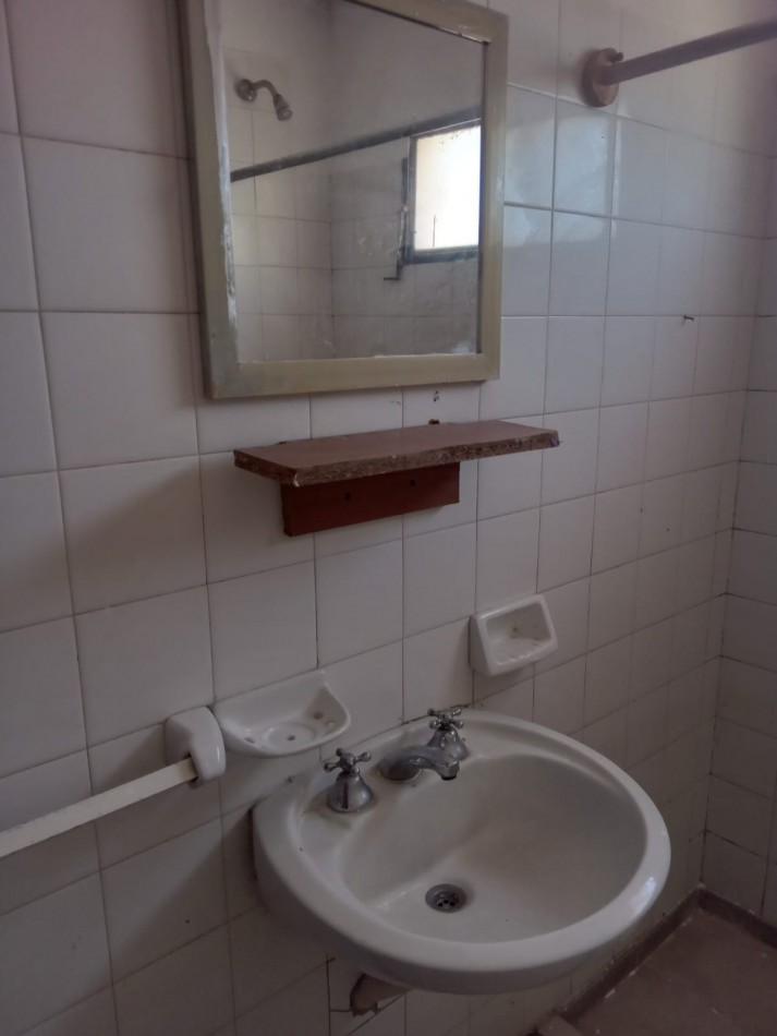 VENTA Departamento 2 dormitorios. Barrio Abilene. Pje Jeferson - Piso 1 - Rio Cuarto