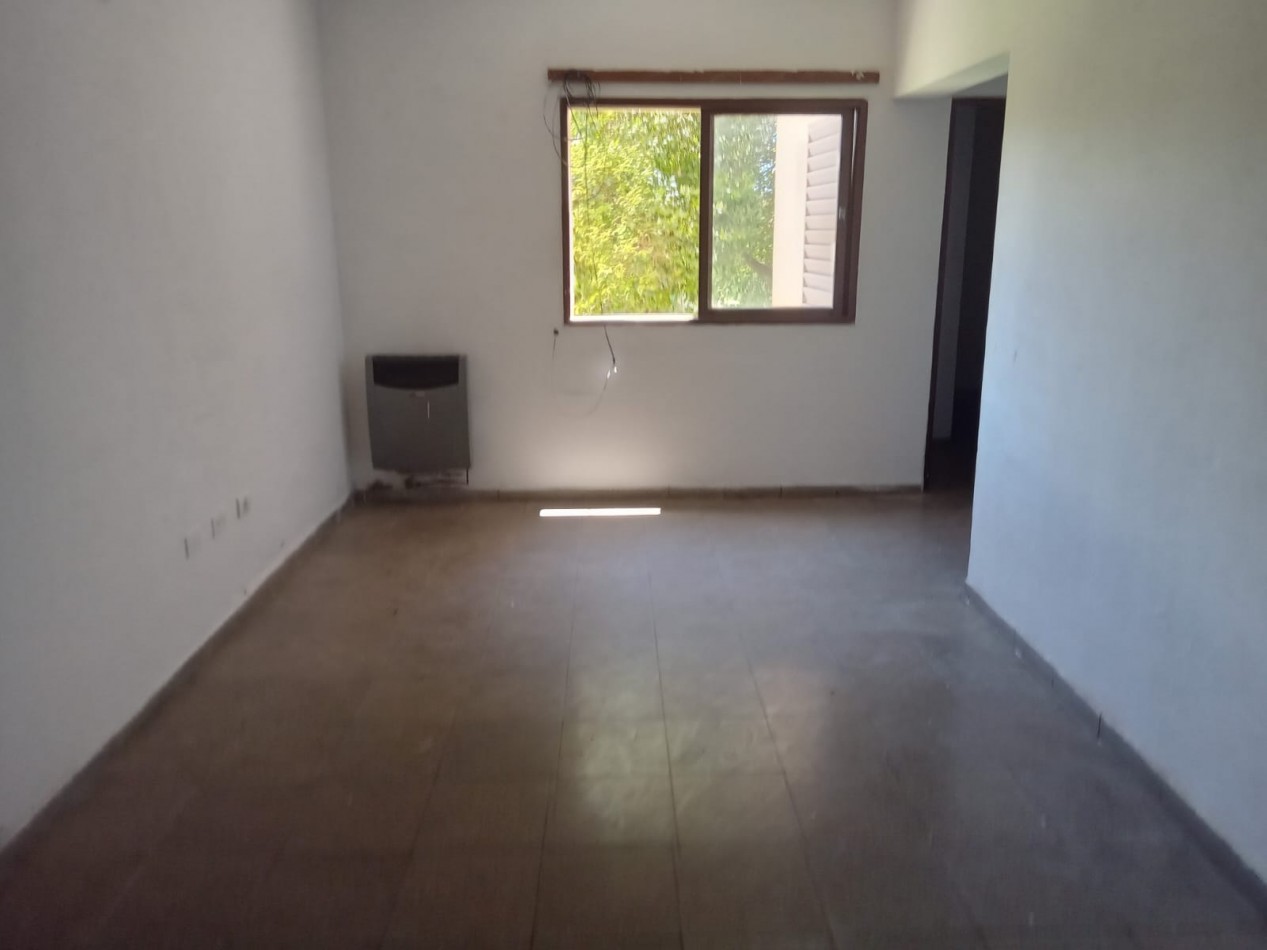 VENTA Departamento 2 dormitorios. Barrio Abilene. Pje Jeferson - Piso 1 - Rio Cuarto