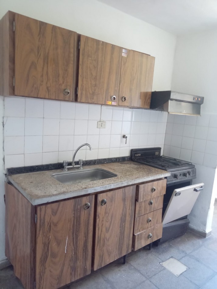 VENTA Departamento 2 dormitorios. Barrio Abilene. Pje Jeferson - Piso 1 - Rio Cuarto