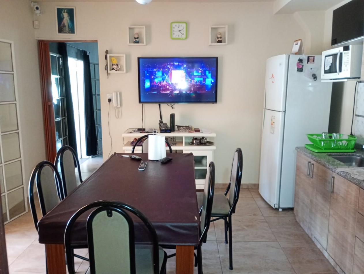 Venta casa 3 Dormitorios- Barrio Quebrada de las Rosas