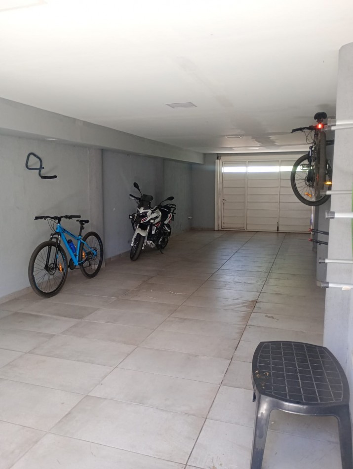 Venta casa 3 Dormitorios- Barrio Quebrada de las Rosas