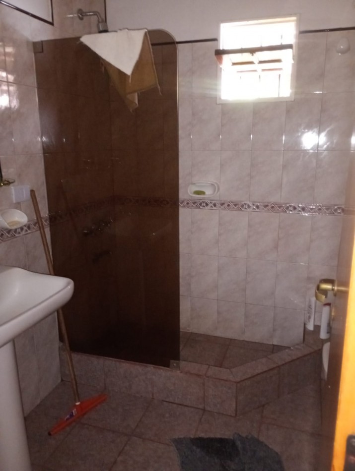 Venta casa 3 Dormitorios- Barrio Quebrada de las Rosas
