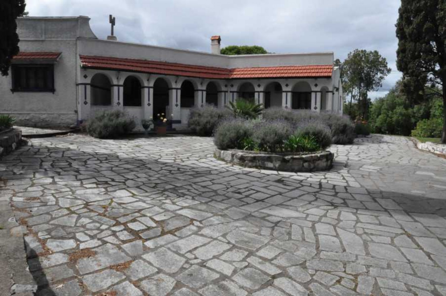 Venta. Hermosa Casona. Valle Hermoso. Escritura 