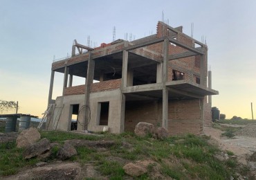 Casa en venta - Avance del 60%, lista para que le des tu toque personal. Estancia Vieja, Carlos Paz, Punilla